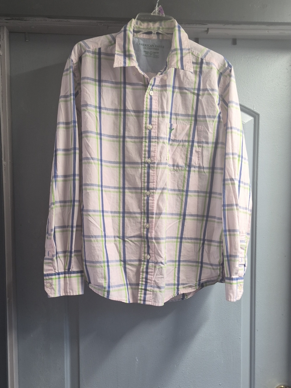 American Eagle Outfitters Pink Plaid Long-Sleeve Button-Up Shirt